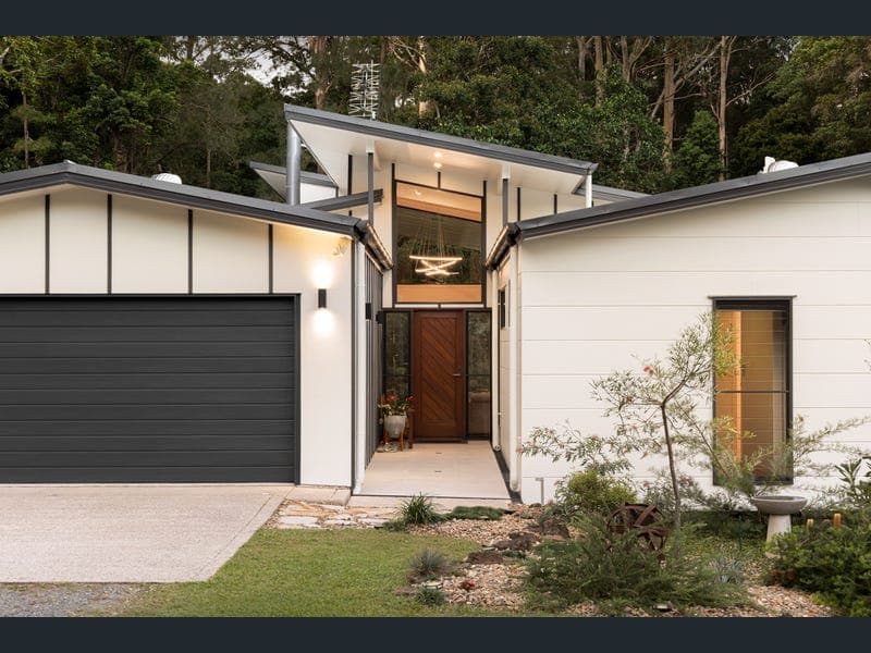 155 Winston Road, Palmwoods — photo 1 of 5