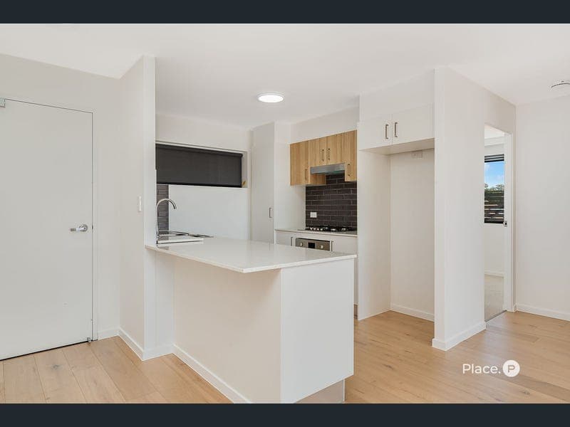 9/64 Tenby Street, Mount Gravatt — photo 1 of 5