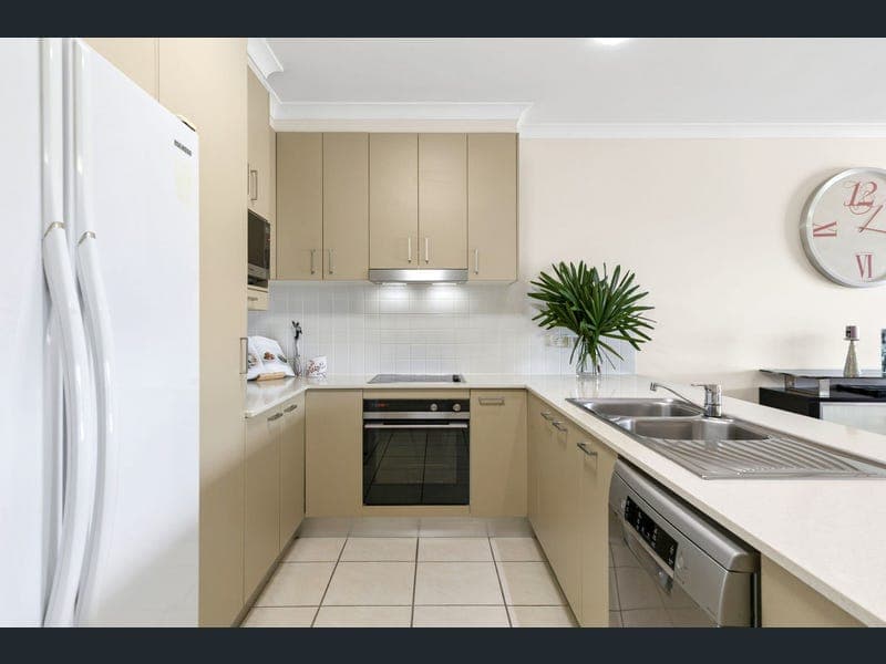 13/106 Burnett Street, Buderim — photo 1 of 5