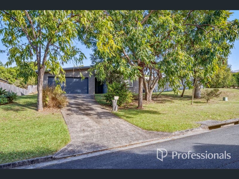 9 Rocklea Drive, Southside — photo 1 of 5