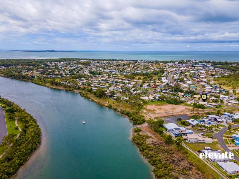 26 Bevington Street, Tannum Sands — photo 1 of 5