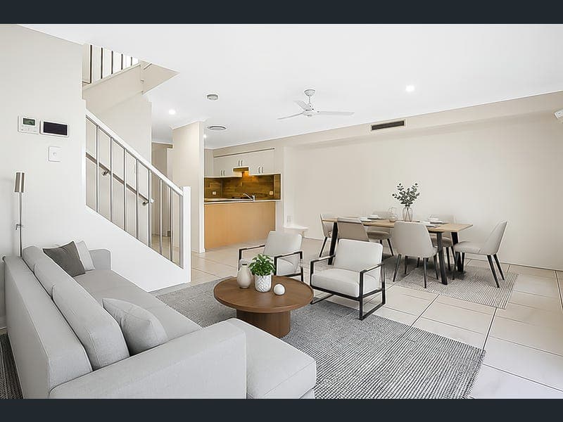 31/28 Diane Court, Calamvale — photo 1 of 5