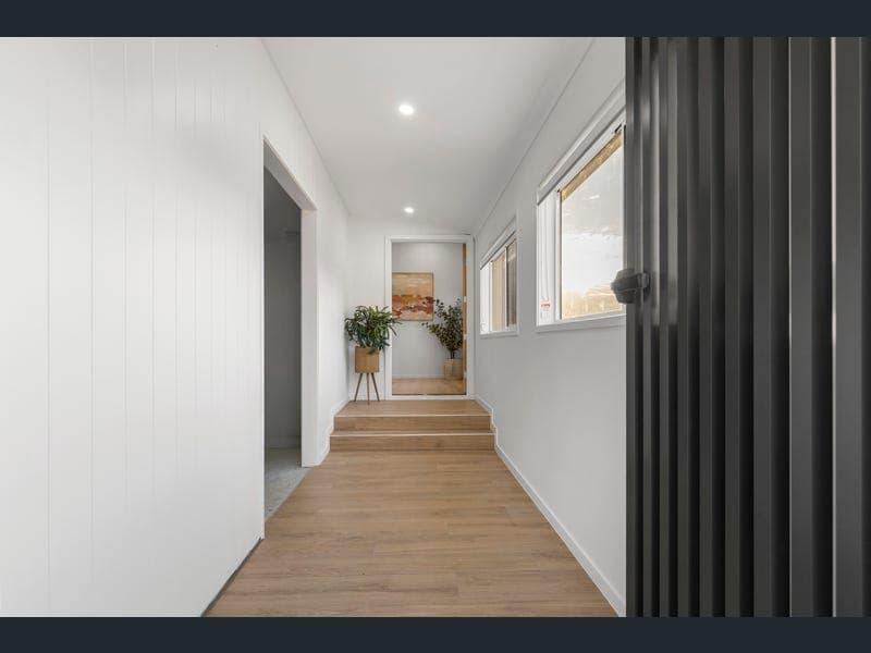 42A Bunya Road, Everton Hills — photo 1 of 5