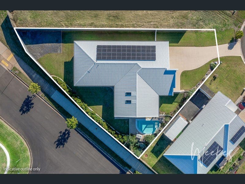 5 Brian Close, Bargara — photo 1 of 5