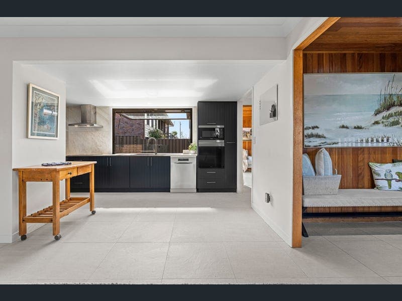 30 Cleveland Terrace, Ormiston — photo 1 of 5