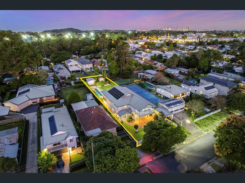 177 Blackwood Street, Mitchelton — photo 1 of 5