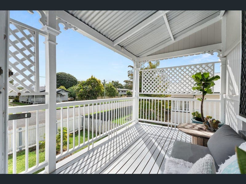 11 James Street, Maryborough — photo 1 of 5