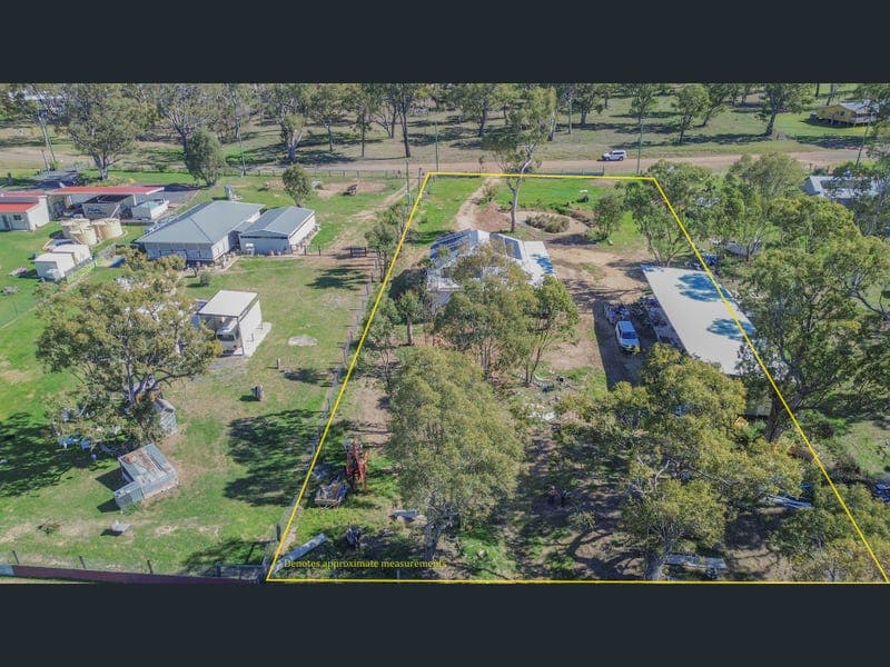 20 White Street, Pratten — photo 1 of 5