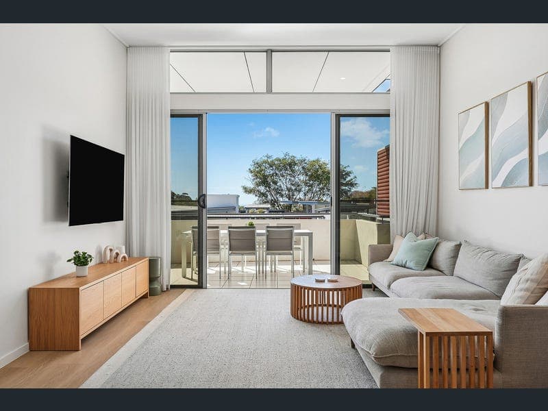 31/1-7 Gregory Street, North Ward — photo 1 of 5