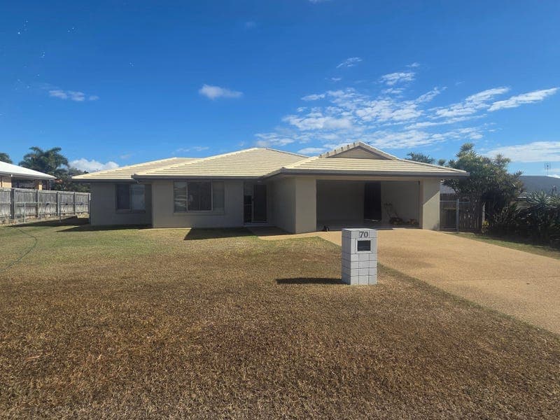 70 Buxton Drive, Gracemere — photo 1 of 5