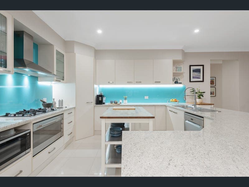 98 River Meadows Drive, Upper Coomera — photo 1 of 5