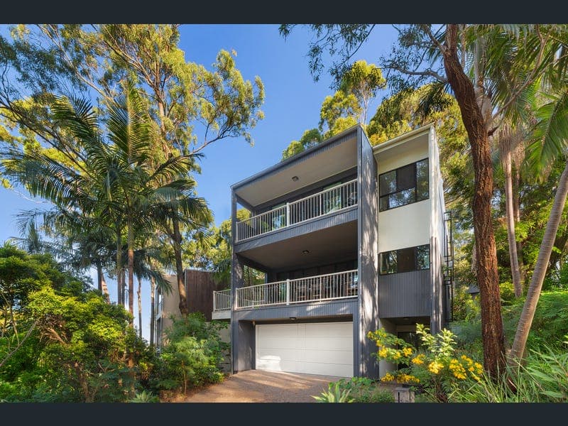 8 Sanctuary Crest Drive, Currumbin — photo 1 of 5