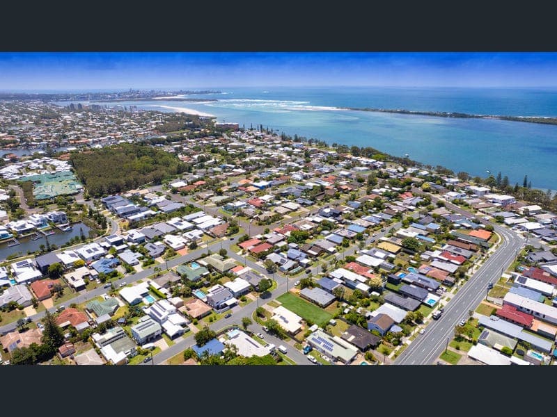 26 Theresa Street, Golden Beach — photo 1 of 5