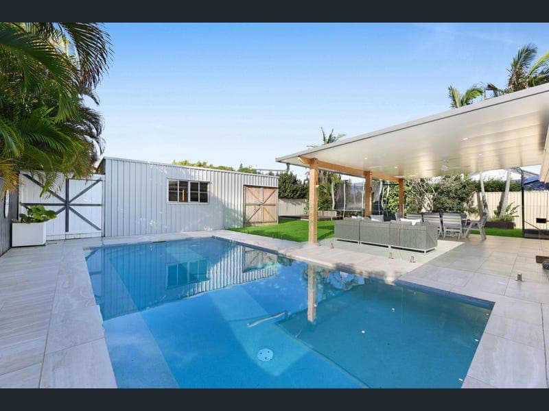 24 Kurrajong Court, Palm Beach — photo 1 of 5