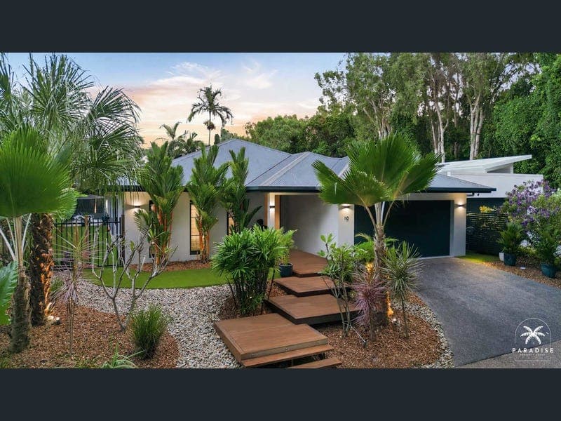 10/109 Upolu Esplanade, Palm Cove — photo 1 of 5