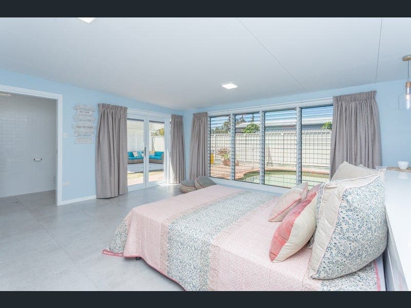 13 Downie Avenue, Bucasia — photo 1 of 5