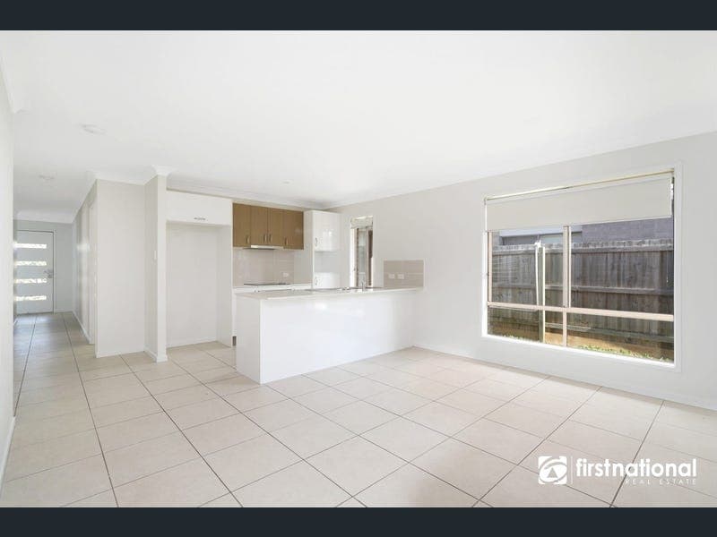 46 Whitehaven Street, Burpengary — photo 1 of 5