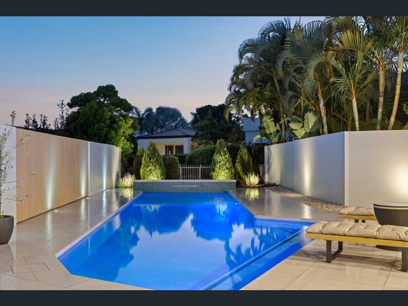 6154 Bolsena Circuit, Hope Island — photo 1 of 5