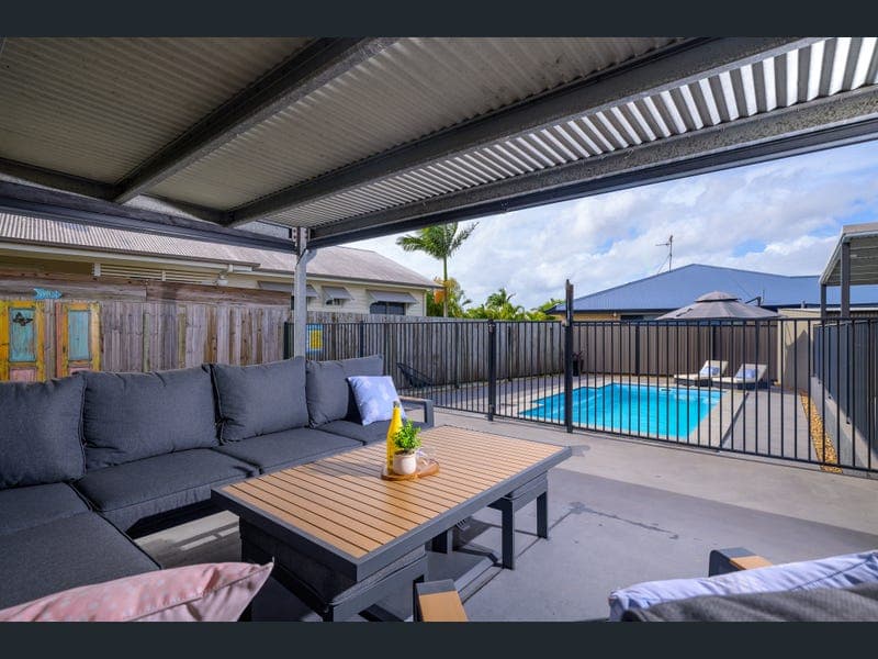19 Banksia Avenue, Tin Can Bay — photo 1 of 5