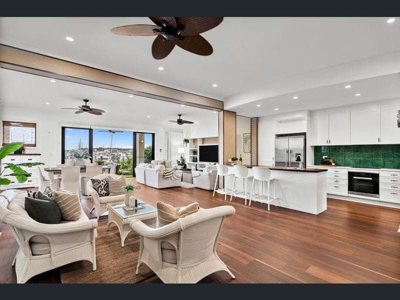 1512 Rosebank Way, Hope Island — photo 1 of 5