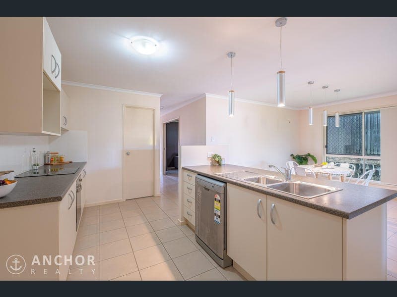 88 Cartwright Road, Gympie — photo 1 of 5