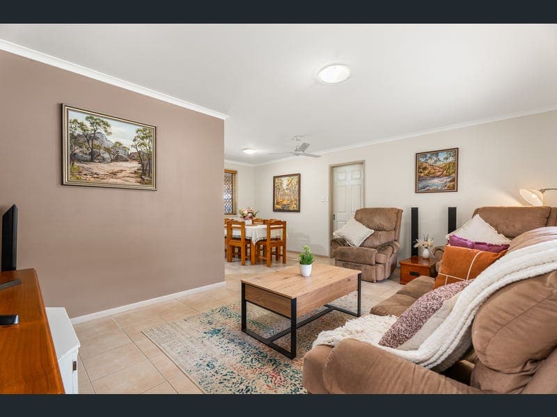 22 Greenway Court, Maryborough — photo 1 of 5