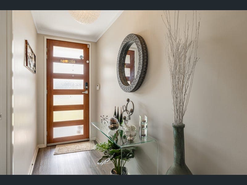14 Mcgee Drive, Kearneys Spring — photo 1 of 5