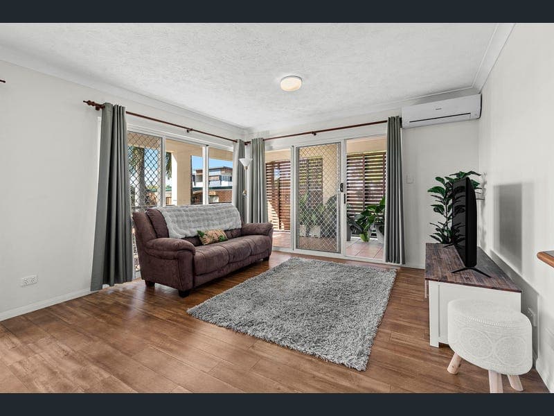 11/17 Mitchell Street, Kedron — photo 1 of 5