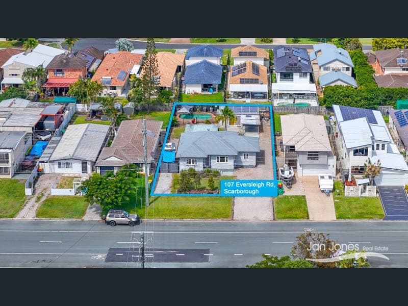 107 Eversleigh Road, Scarborough — photo 1 of 5