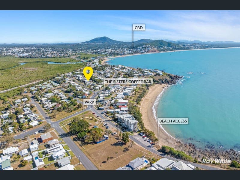 13 Poplar Street, Cooee Bay — photo 1 of 5