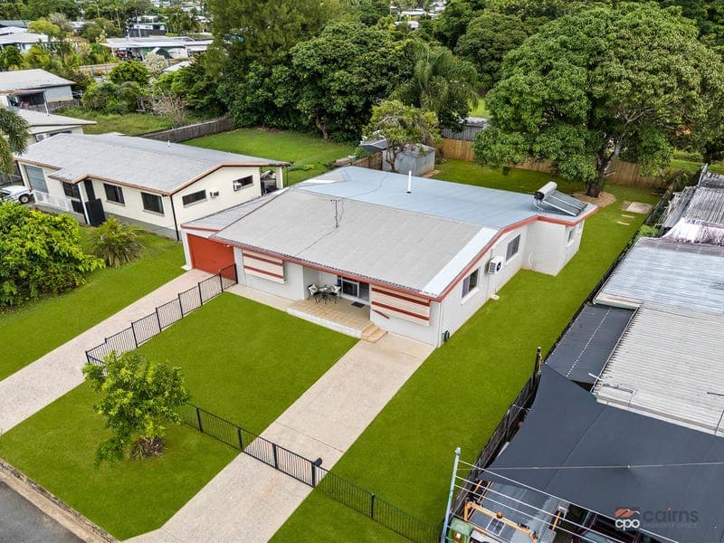 19 Nephrite Street, Woree — photo 1 of 5