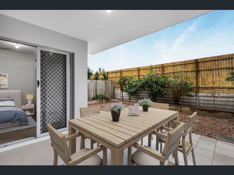 2/14 Battersby Street, Zillmere — photo 1 of 5