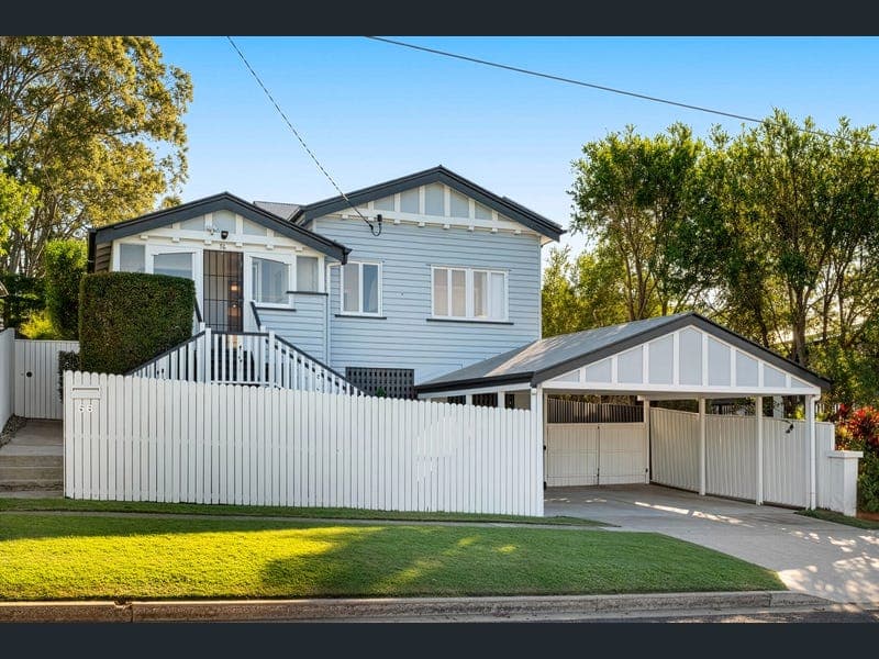 56 Kennington Road, Camp Hill — photo 1 of 5