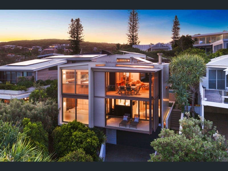 61 Seaview Terrace, Sunshine Beach — photo 1 of 5