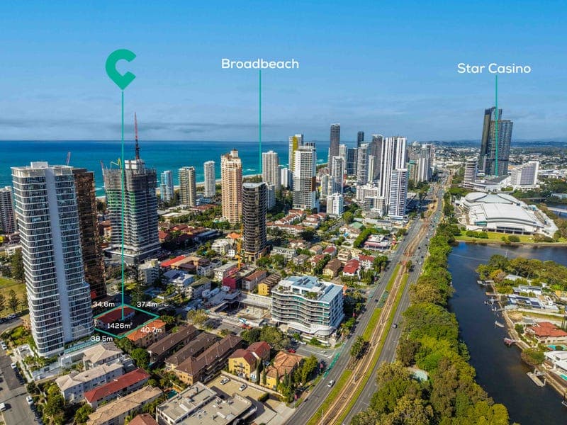 33-35 Chelsea Avenue, Broadbeach — photo 1 of 4