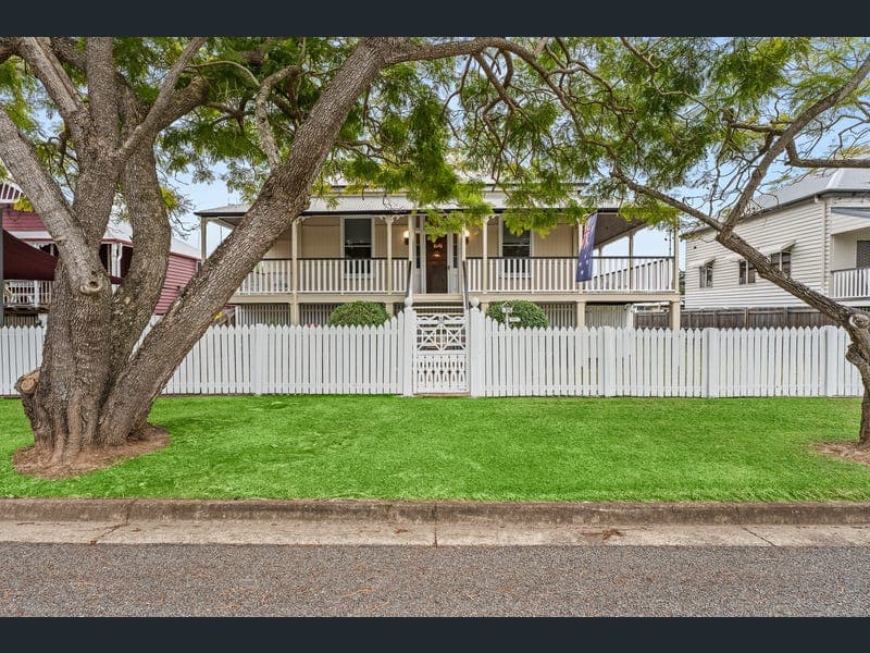 35 Churchill Street, Maryborough — photo 1 of 5