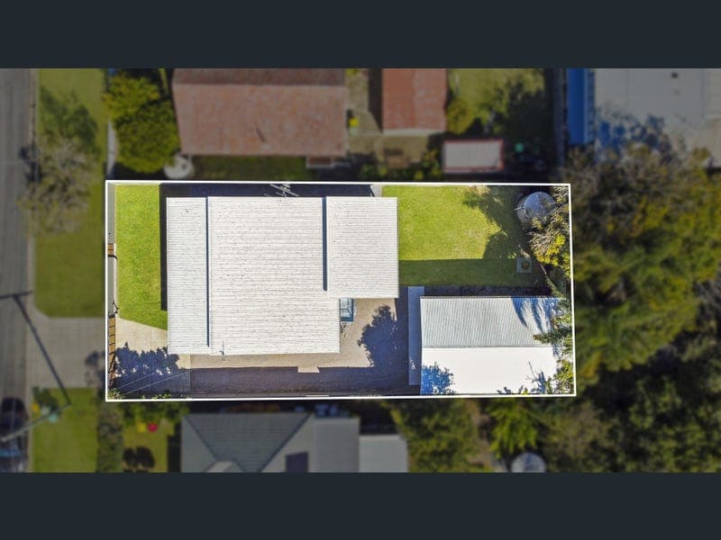 18 Watson Street, Clontarf — photo 1 of 5