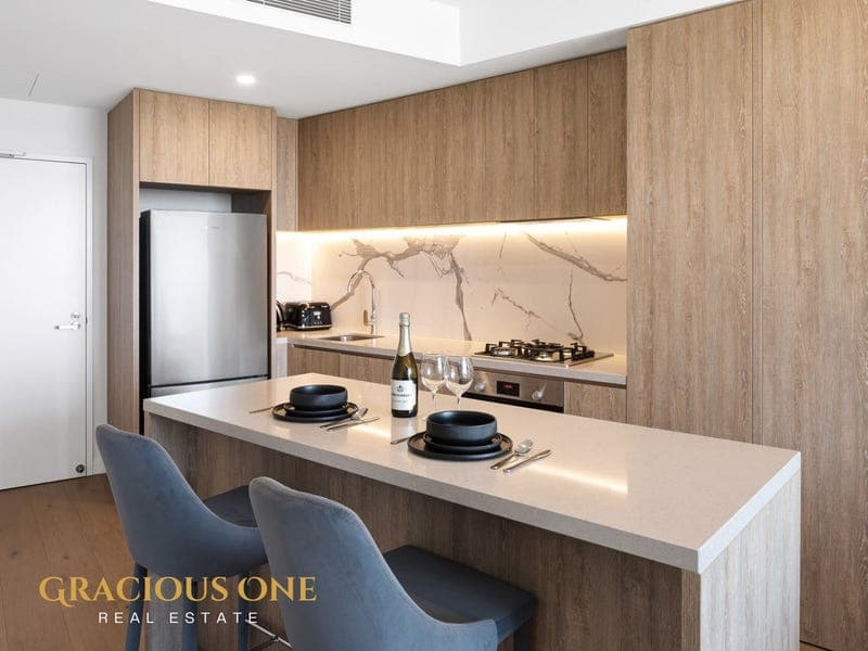 5 The Darling avenue, Broadbeach — photo 1 of 5