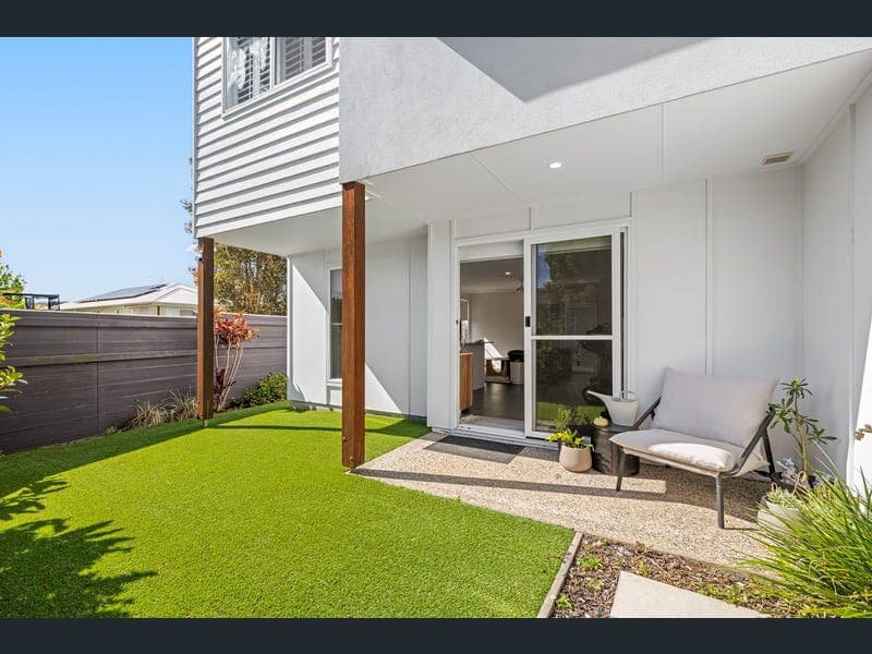 20 Charlotte Avenue, Nirimba — photo 1 of 5