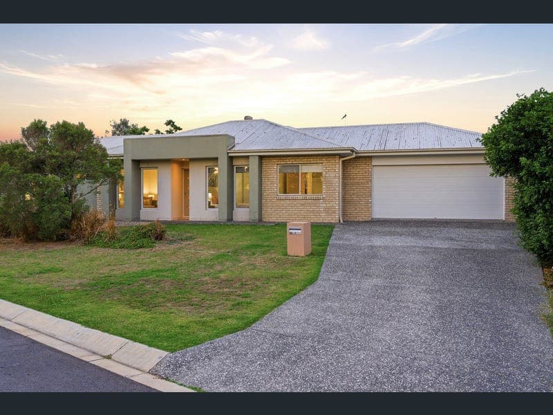 2 Hirono Close, Leichhardt — photo 1 of 5