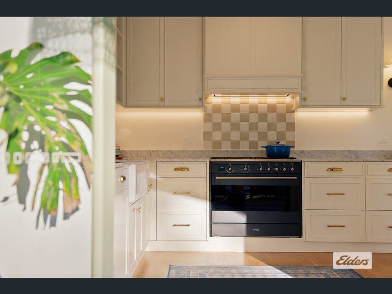 33 Gloria Street, Cornubia — photo 1 of 5