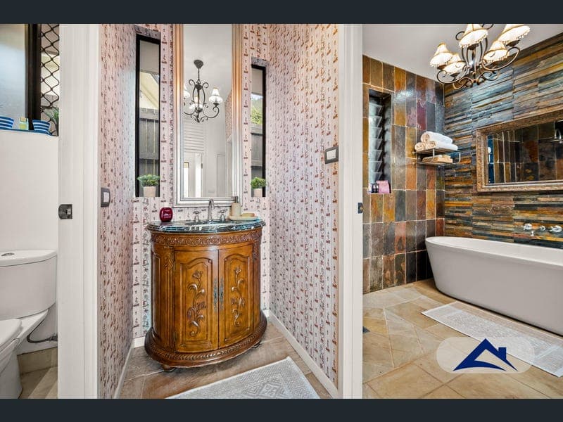 15 Gallery Drive, Mount Sheridan — photo 1 of 5