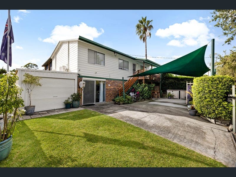 12 Pinewood Street, Crestmead — photo 1 of 5