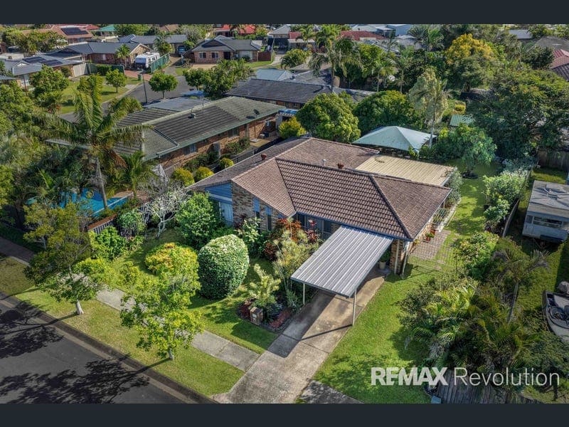 27 Kinta Street, Tanah Merah — photo 1 of 5