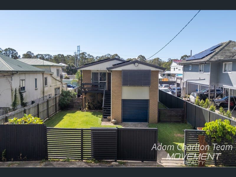 2499 Sandgate Road, Boondall — photo 1 of 5