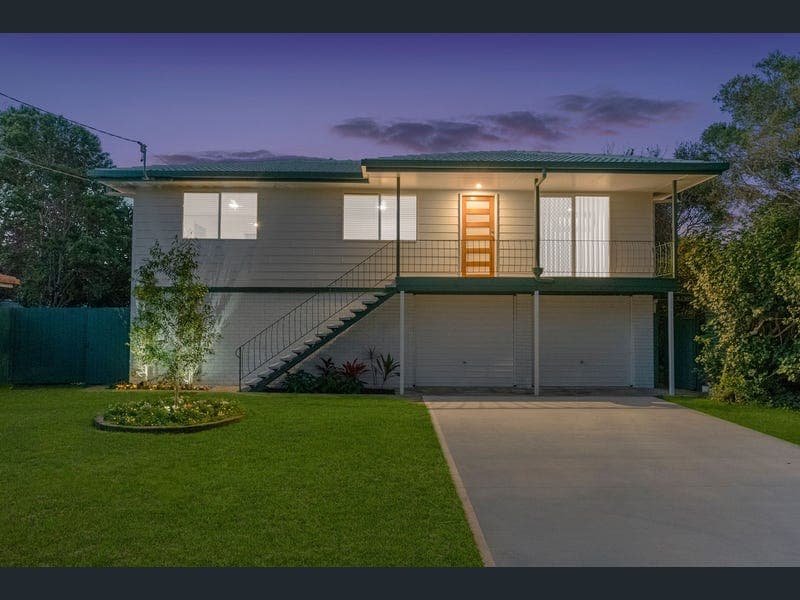 19 Willowie Crescent, Eagleby — photo 1 of 5