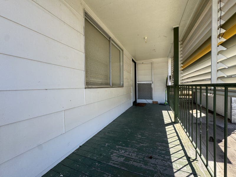 21 Mcdowell Street, Moura — photo 1 of 5