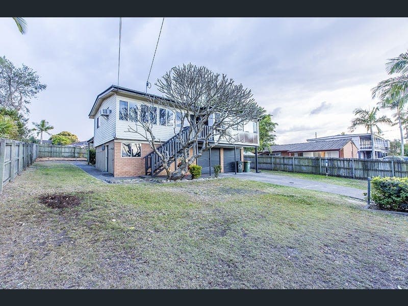 19 Sunnyview Street, Beenleigh — photo 1 of 5