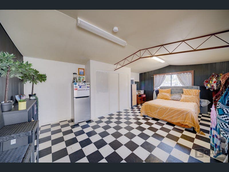 1 Wilks Street, Gatton — photo 1 of 5