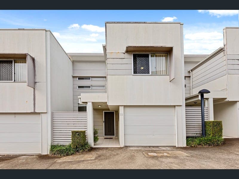 22/10 IMAGINATION DRIVE, Nambour — photo 1 of 5